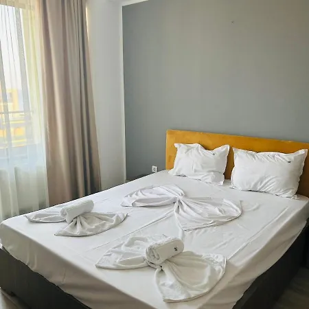 Maria Summer * Mamaia