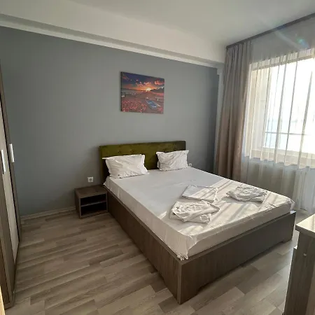 Maria Summer * Mamaia